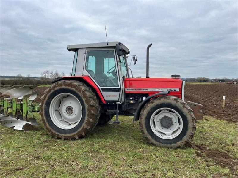 Massey Ferguson Massey Ferguson 3120 Dynashift - Traktor: slika 4 Massey Ferguson Massey Ferguson 3120 Dynashift - Traktor: slika 4