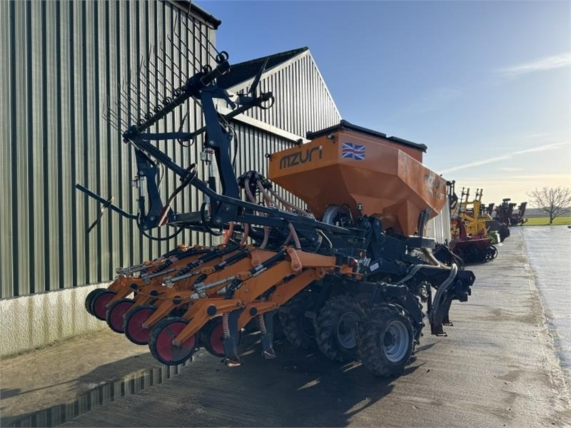 Mzuri Mzuri Pro-Til 3T **Grain and Fert** - Kombinovana mašina za setvu: slika 3 Mzuri Mzuri Pro-Til 3T **Grain and Fert** - Kombinovana mašina za setvu: slika 3