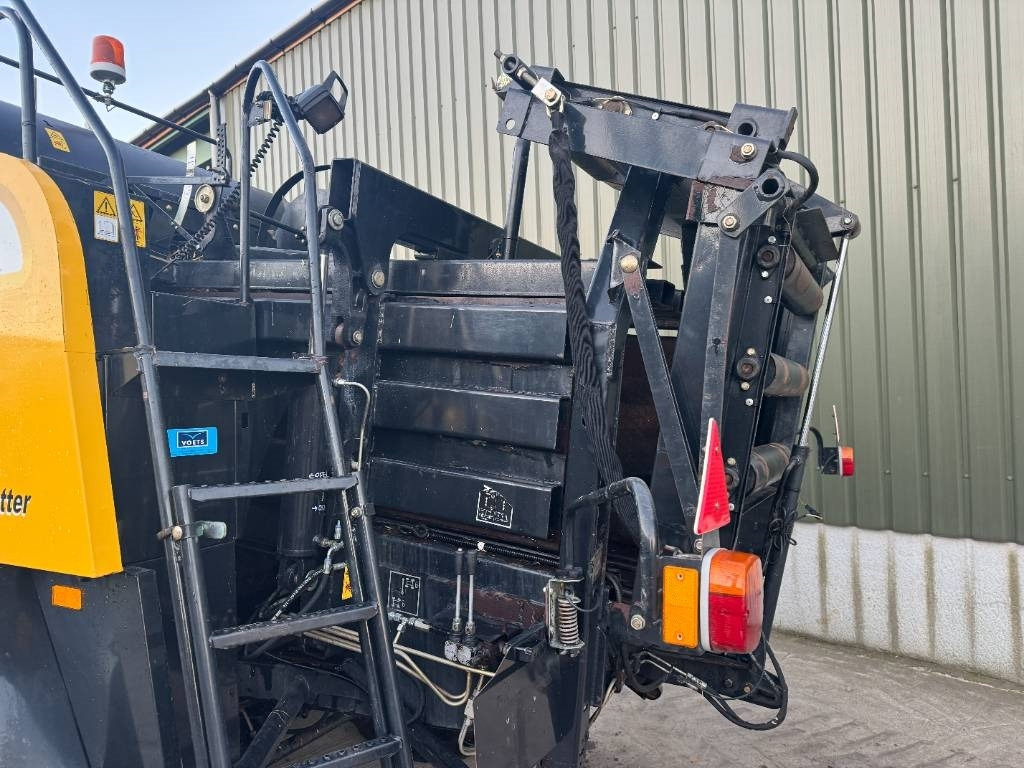 New Holland BB 9060 - Balirka za kockaste bale: slika 5 New Holland BB 9060 - Balirka za kockaste bale: slika 5