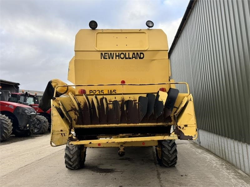 New Holland New Holland TX67 c/w 20ft Header - Dodatak za kombajn: slika 5 New Holland New Holland TX67 c/w 20ft Header - Dodatak za kombajn: slika 5