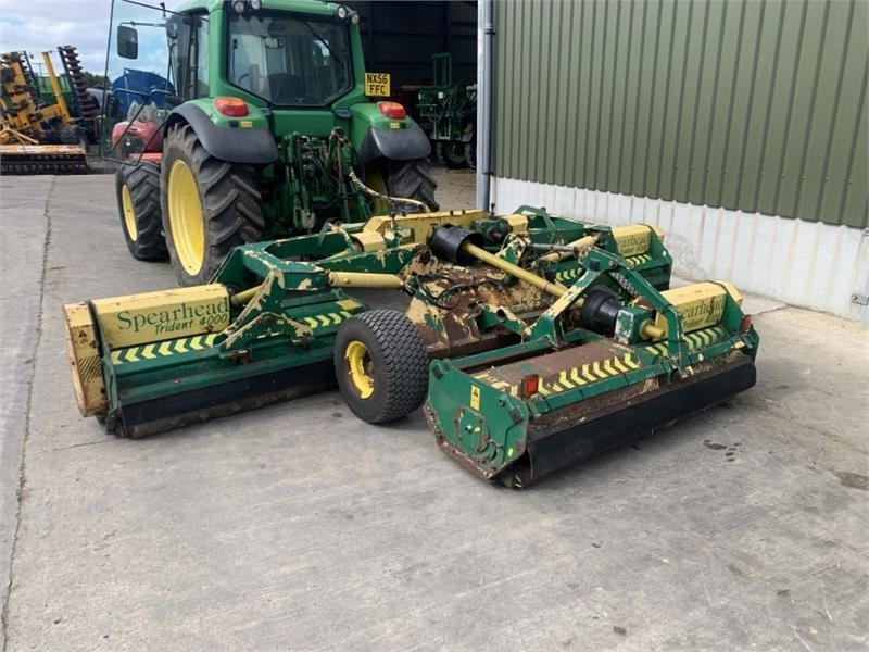 Spearhead Spearhead Trident 4000 4M Folding Flail Mower - Kosačica: slika 1 Spearhead Spearhead Trident 4000 4M Folding Flail Mower - Kosačica: slika 1