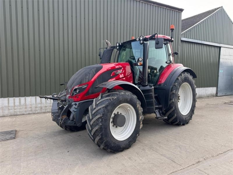 Valtra T194 Versu - Traktor: slika 1 Valtra T194 Versu - Traktor: slika 1