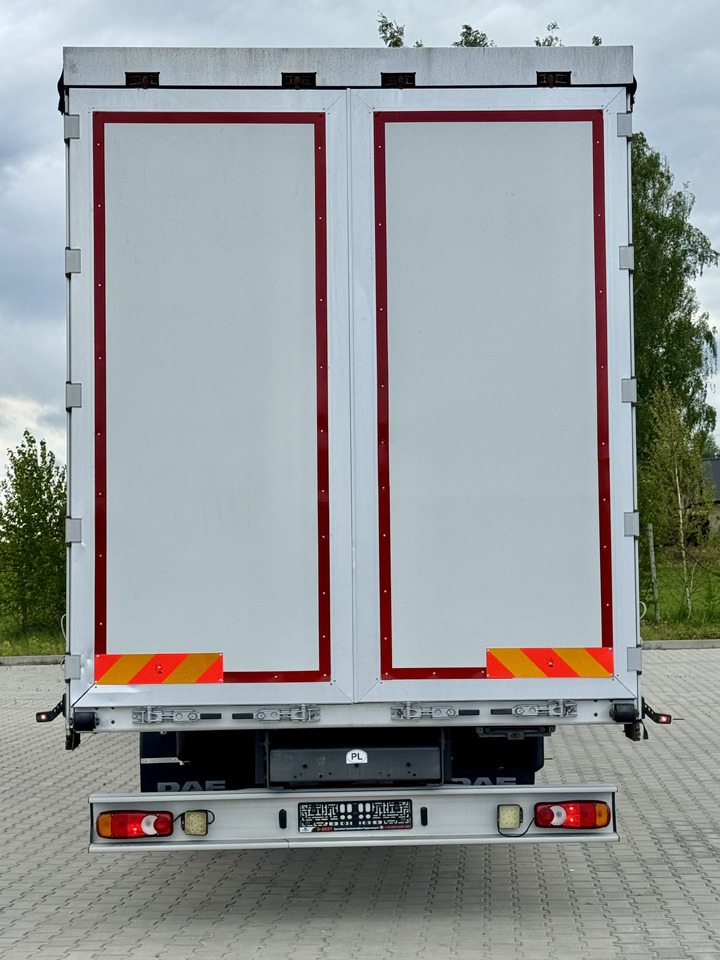 DAF CF 320 / FIRANKA / 24 EUROPALETY / SYPIALKA / AUTOMAT / KLIMA POSTOJOWA / 2017 ROK - Kamion sa ceradom: slika 5 DAF CF 320 / FIRANKA / 24 EUROPALETY / SYPIALKA / AUTOMAT / KLIMA POSTOJOWA / 2017 ROK - Kamion sa ceradom: slika 5