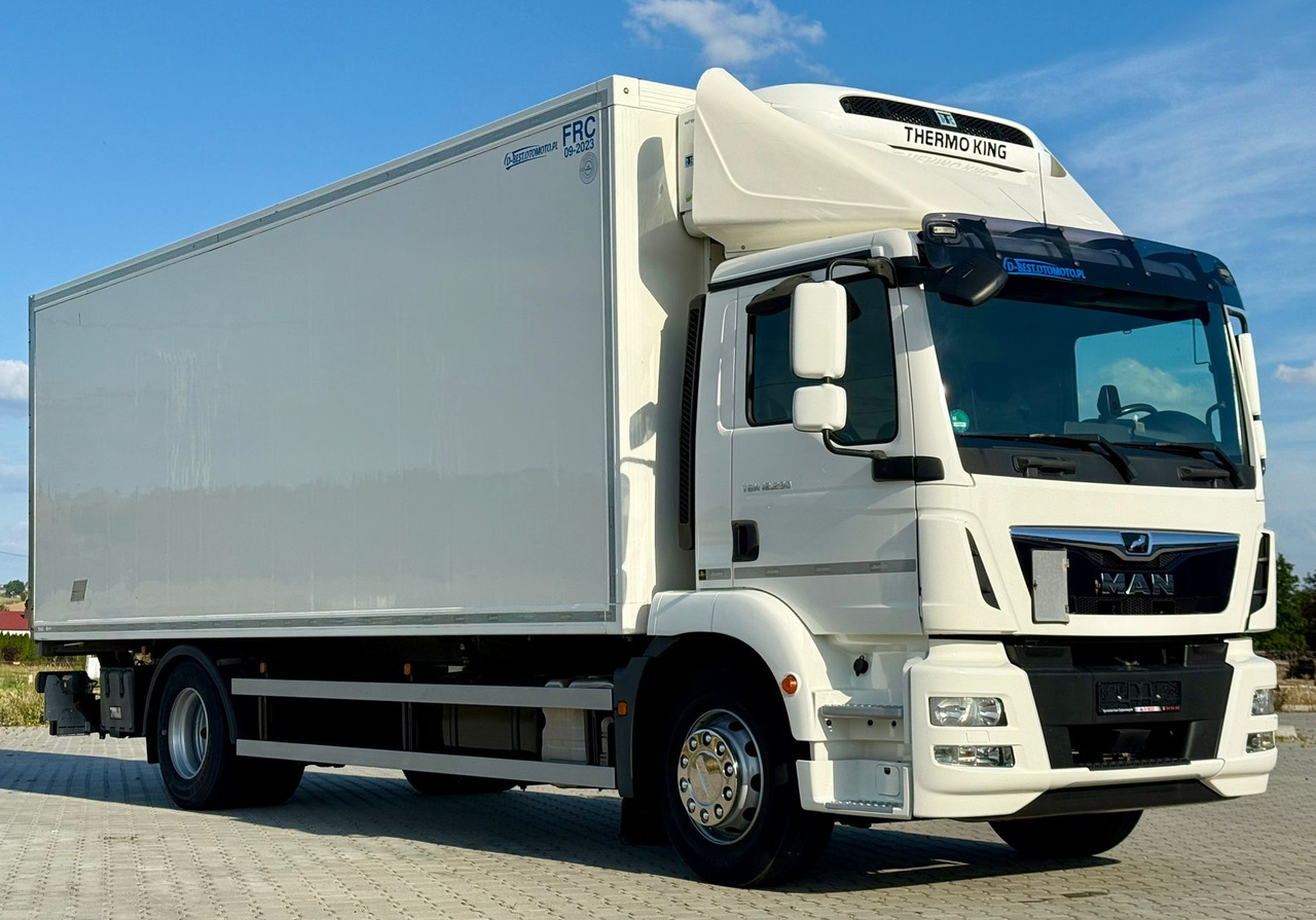 MAN TGM 18.290 / CHŁODNIA / WINDA / 18 PALET / AUTOMAT / NISKI PRZEBIEG / 2017 - Hladnjača: slika 1 MAN TGM 18.290 / CHŁODNIA / WINDA / 18 PALET / AUTOMAT / NISKI PRZEBIEG / 2017 - Hladnjača: slika 1