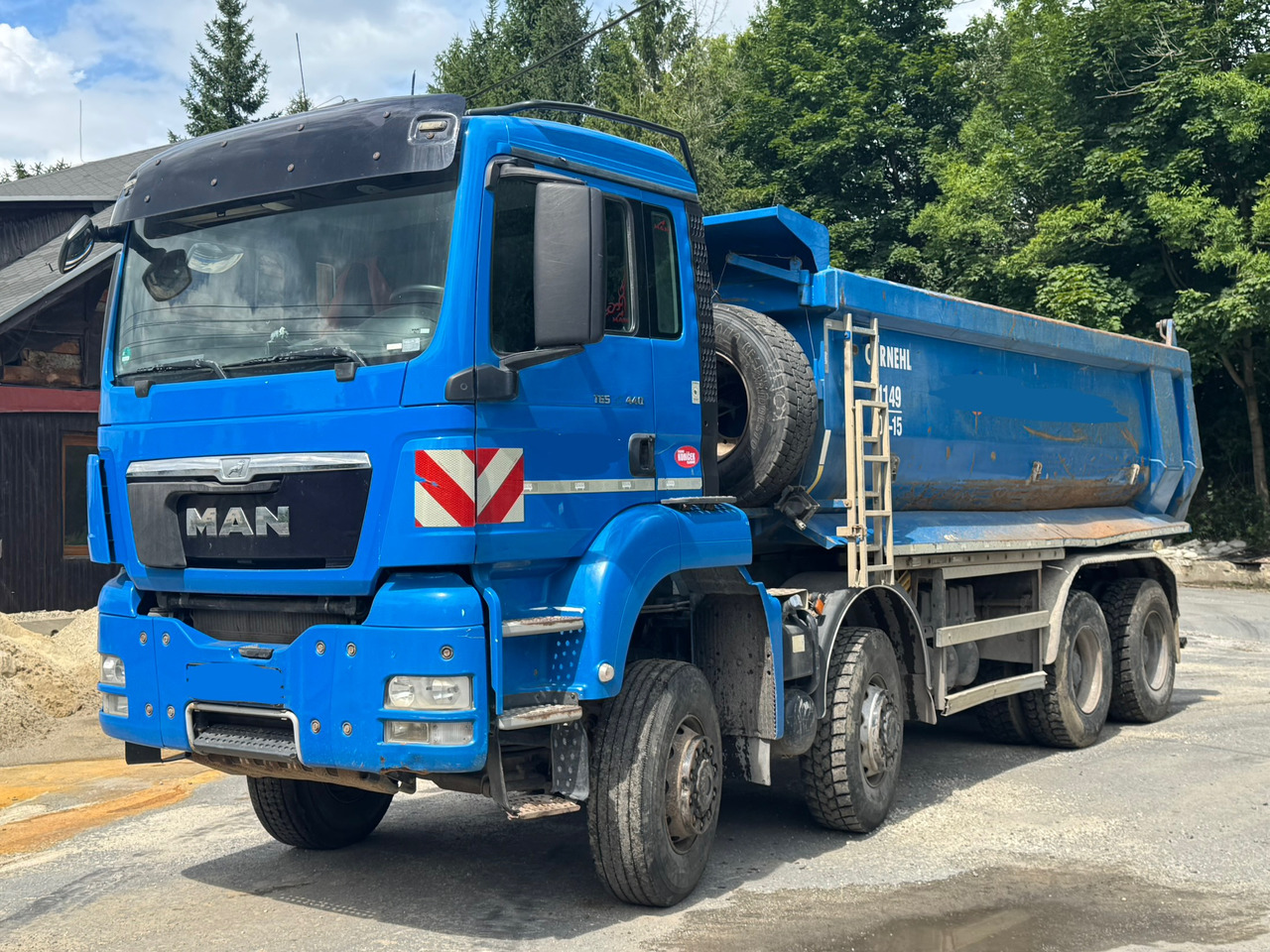 MAN TGS 35.440 / WYWROTKA / 8X8 / TYLNOZSYPOWA / 220 TYS KM / 2015 / E5 - Istovarivač: slika 2 MAN TGS 35.440 / WYWROTKA / 8X8 / TYLNOZSYPOWA / 220 TYS KM / 2015 / E5 - Istovarivač: slika 2