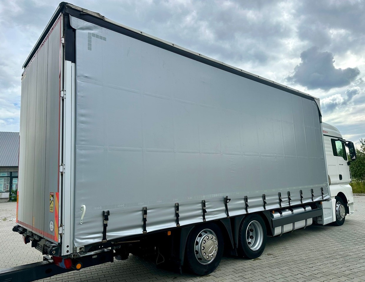MAN TGX 26.460 / ZESTAW PRZEJAZDOWY / 38 PALET / AUTOMAT / SYPIALKA / PRZYCZEPA WIELTON / 2019 ROK / NISKI PRZEBIEG - Kamion sa ceradom: slika 5 MAN TGX 26.460 / ZESTAW PRZEJAZDOWY / 38 PALET / AUTOMAT / SYPIALKA / PRZYCZEPA WIELTON / 2019 ROK / NISKI PRZEBIEG - Kamion sa ceradom: slika 5