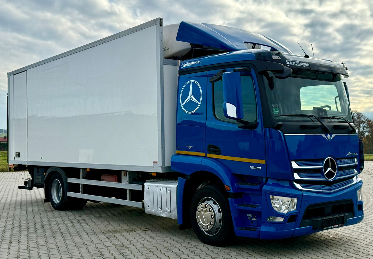 MERCEDES-BENZ ACTROS 1836 / CHŁODNIA / WINDA / 18 PALET / SILNIK 10677 cm3 / CARRIER / SYPIALKA / AUTOMAT / 2018 ROK - Hladnjača: slika 1 MERCEDES-BENZ ACTROS 1836 / CHŁODNIA / WINDA / 18 PALET / SILNIK 10677 cm3 / CARRIER / SYPIALKA / AUTOMAT / 2018 ROK - Hladnjača: slika 1
