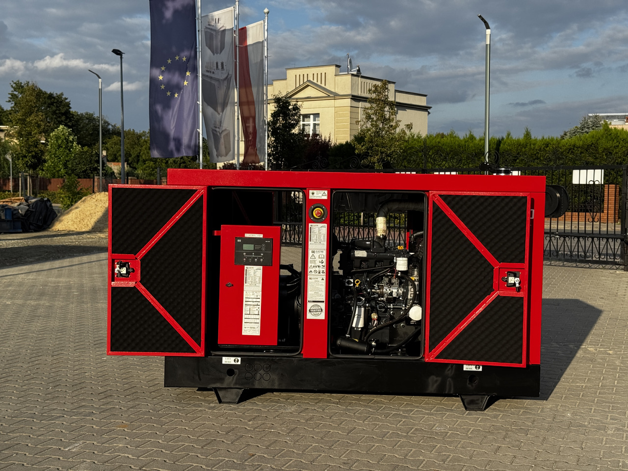 IVECO 45 kVA / 36 kW - Set generatora: slika 5 IVECO 45 kVA / 36 kW - Set generatora: slika 5
