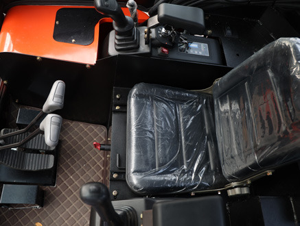 KUBOTA Diesel Mini excavator 2.5 Ton - Müller Machinery MB 25 - VKSH - Mini bager: slika 4 KUBOTA Diesel Mini excavator 2.5 Ton - Müller Machinery MB 25 - VKSH - Mini bager: slika 4