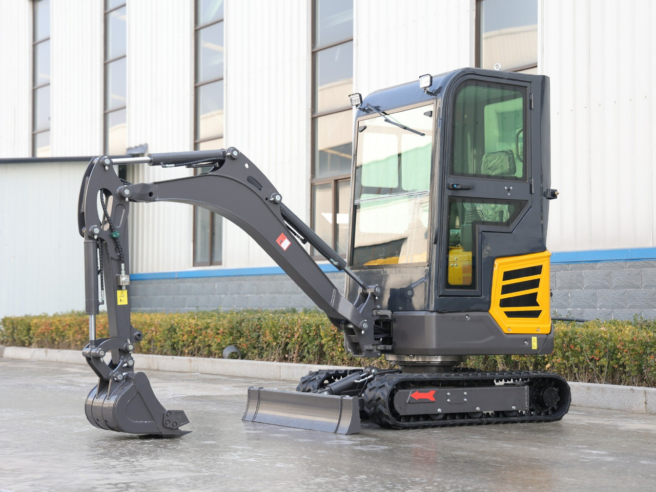 KUBOTA Diesel Mini excavator 2 Ton - Müller Machinery MB 20 - KSH - Mini bager: slika 2 KUBOTA Diesel Mini excavator 2 Ton - Müller Machinery MB 20 - KSH - Mini bager: slika 2