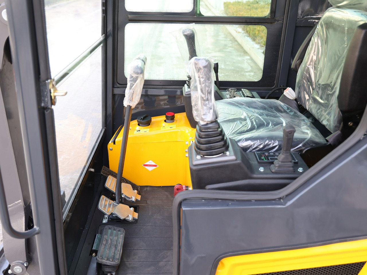 Mini bager novi KUBOTA Diesel Mini excavator 2 Ton -  Müller Machinery MB 20 - KSH: slika 6