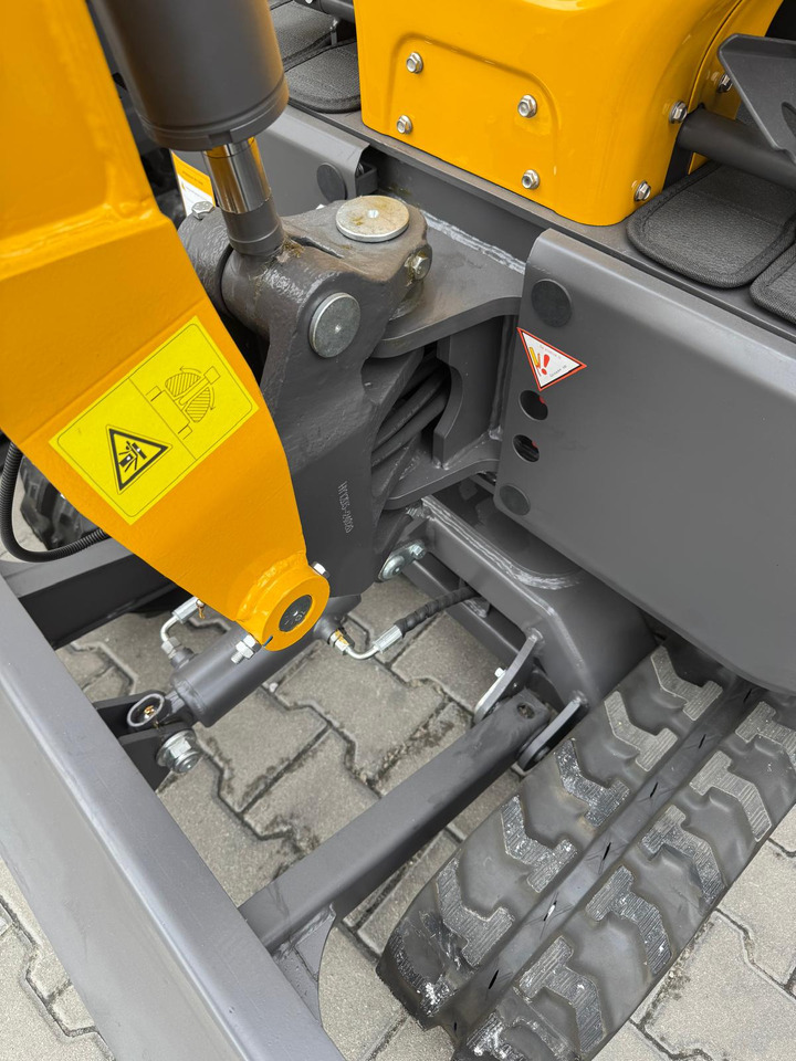 Müller Machinery Diesel Mini excavator 1.2 Tons - Müller Machinery MB 12 - SH - Mini bager: slika 4 Müller Machinery Diesel Mini excavator 1.2 Tons - Müller Machinery MB 12 - SH - Mini bager: slika 4