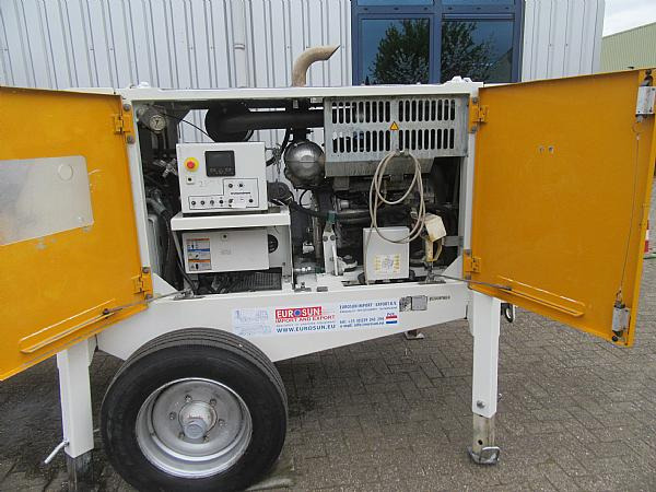 2013 PUTZMEISTER BSA 1005 D - concrete pump - Stacionarna pumpa za beton: slika 4 2013 PUTZMEISTER BSA 1005 D - concrete pump - Stacionarna pumpa za beton: slika 4