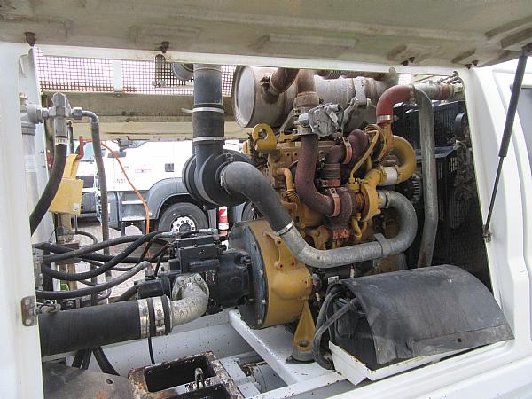 2015 SP 1800 D4 125 KW trailer static pump - Stacionarna pumpa za beton: slika 5 2015 SP 1800 D4 125 KW trailer static pump - Stacionarna pumpa za beton: slika 5