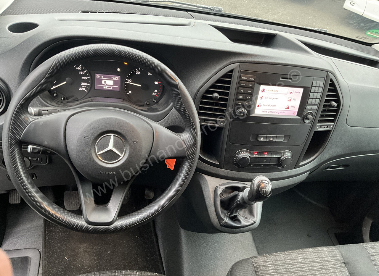 Interior photo 1: Minibus, Putnički kombi Mercedes-Benz 116 CDI Vito Interior photo 1: Minibus, Putnički kombi Mercedes-Benz 116 CDI Vito