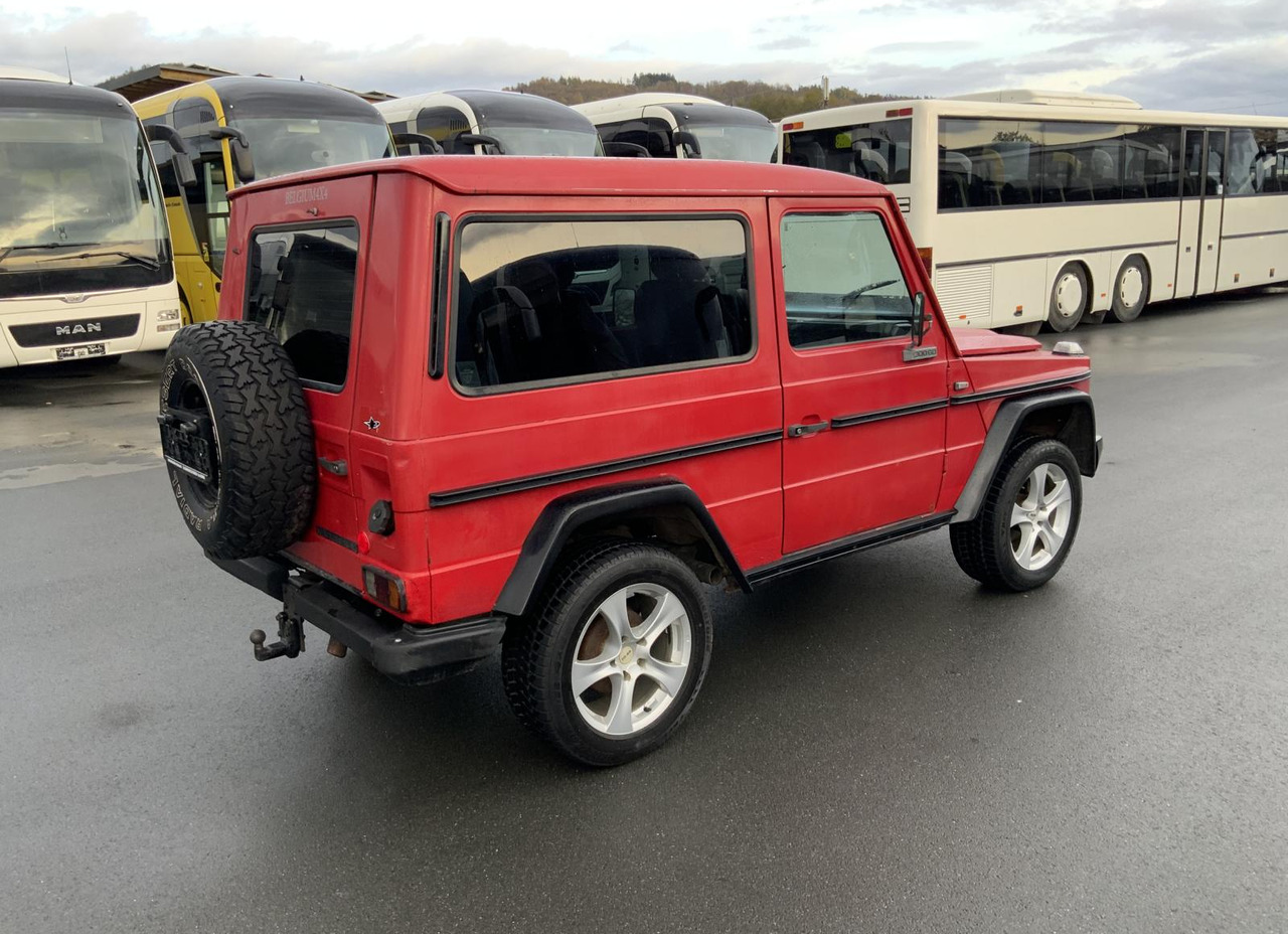 Mercedes-Benz G 300 - SUVSUV: slika 4 Mercedes-Benz G 300 - SUVSUV: slika 4