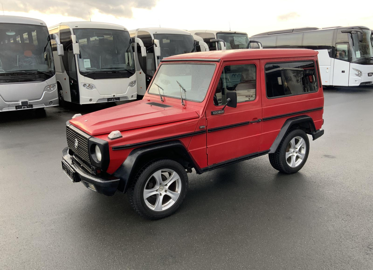 Mercedes-Benz G 300 - SUVSUV: slika 2 Mercedes-Benz G 300 - SUVSUV: slika 2