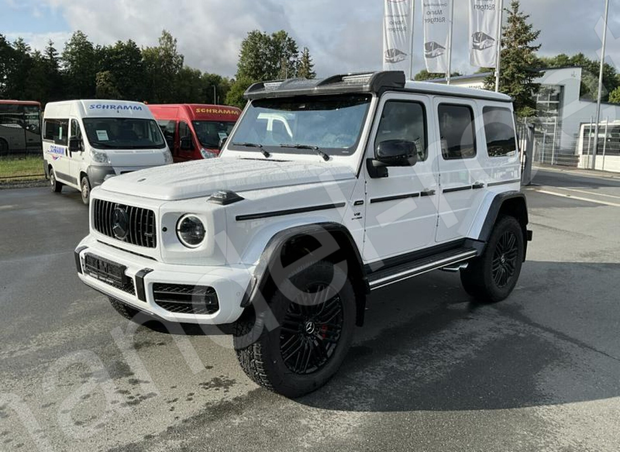 Mercedes-Benz G 63 AMG 4x42 G -Modell - SUVSUV: slika 2 Mercedes-Benz G 63 AMG 4x42 G -Modell - SUVSUV: slika 2