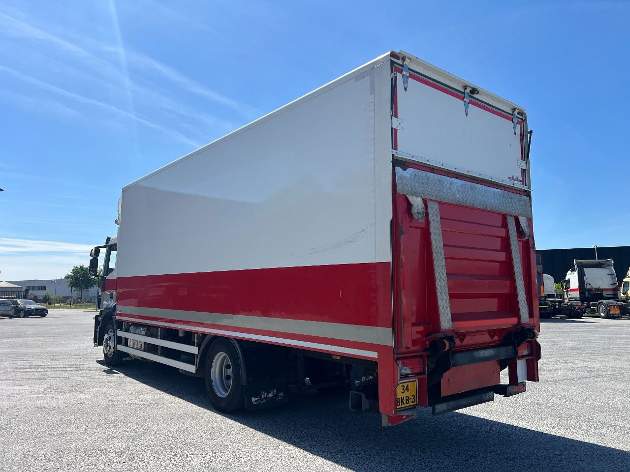 Iveco Stralis 310 AD, 19Ton, Euro 6 - Kamion sa zatvorenim sandukom: slika 4 Iveco Stralis 310 AD, 19Ton, Euro 6 - Kamion sa zatvorenim sandukom: slika 4