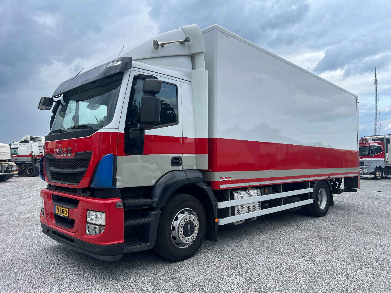 Iveco Stralis 310 AD, 19Ton, Euro 6 - Kamion sa zatvorenim sandukom: slika 1 Iveco Stralis 310 AD, 19Ton, Euro 6 - Kamion sa zatvorenim sandukom: slika 1