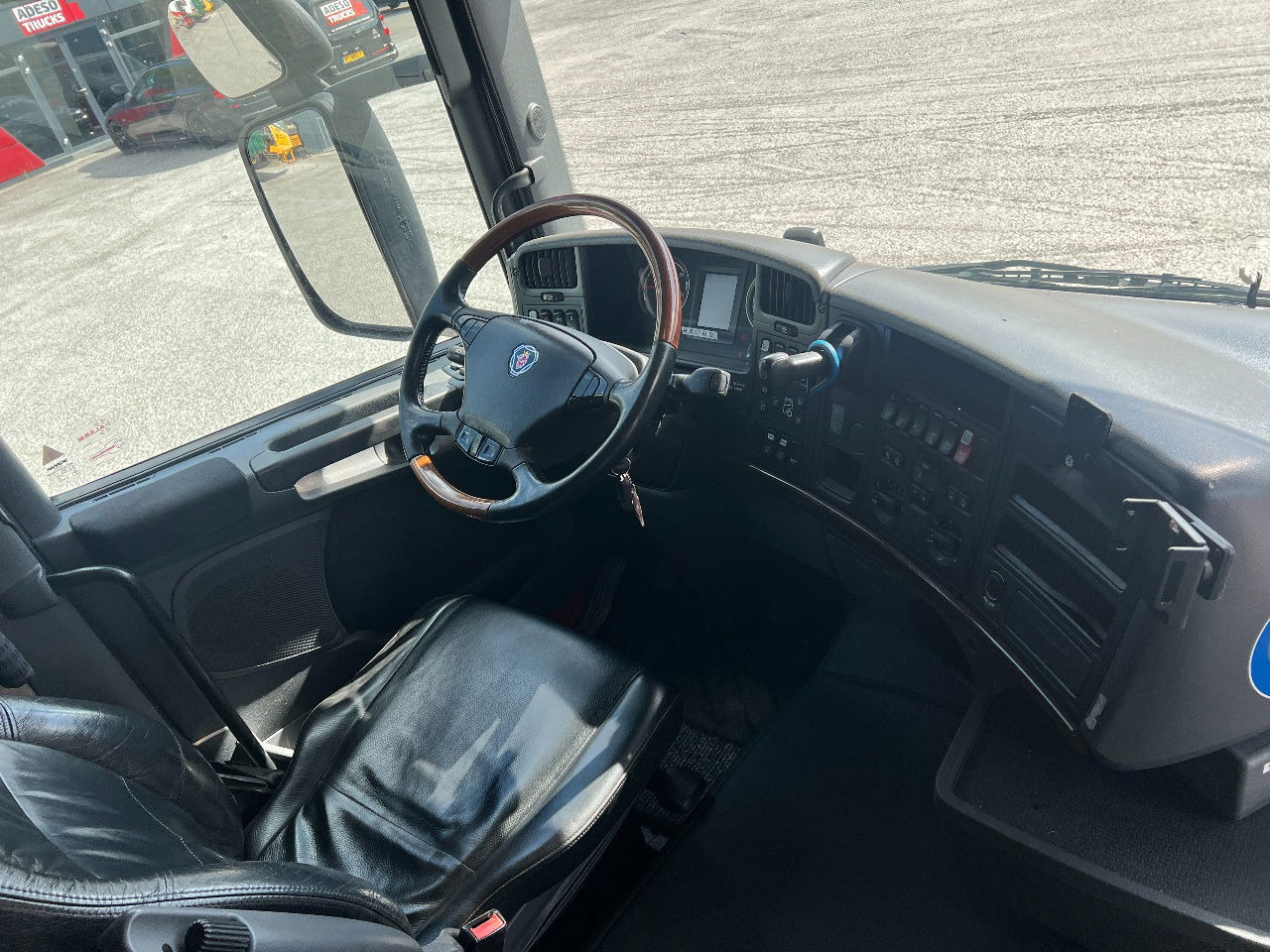 Kamion sa golom šasijom i zatvorenom kabinom Scania R480 Highline 6x2, Retarder, Euro 5: slika 10