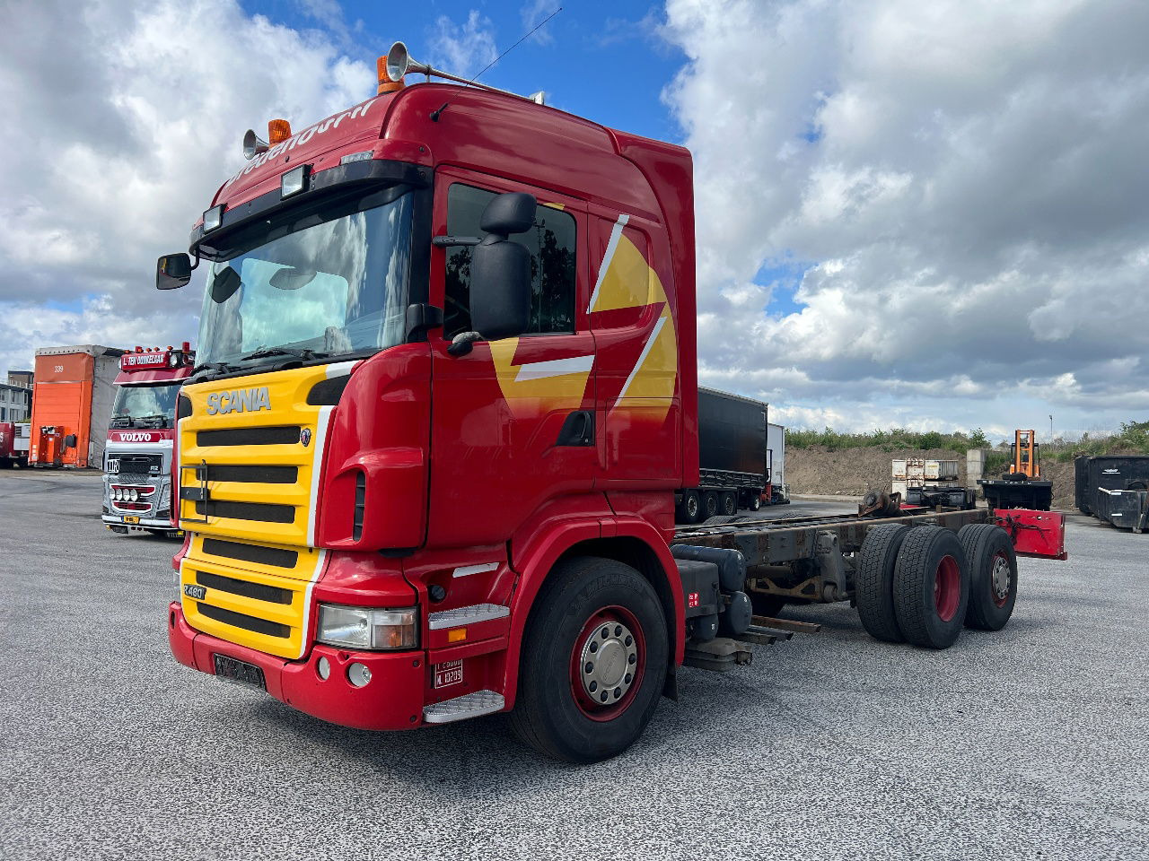 Scania R480 Highline 6x2, Retarder, Euro 5 - Kamion sa golom šasijom i zatvorenom kabinom: slika 1 Scania R480 Highline 6x2, Retarder, Euro 5 - Kamion sa golom šasijom i zatvorenom kabinom: slika 1