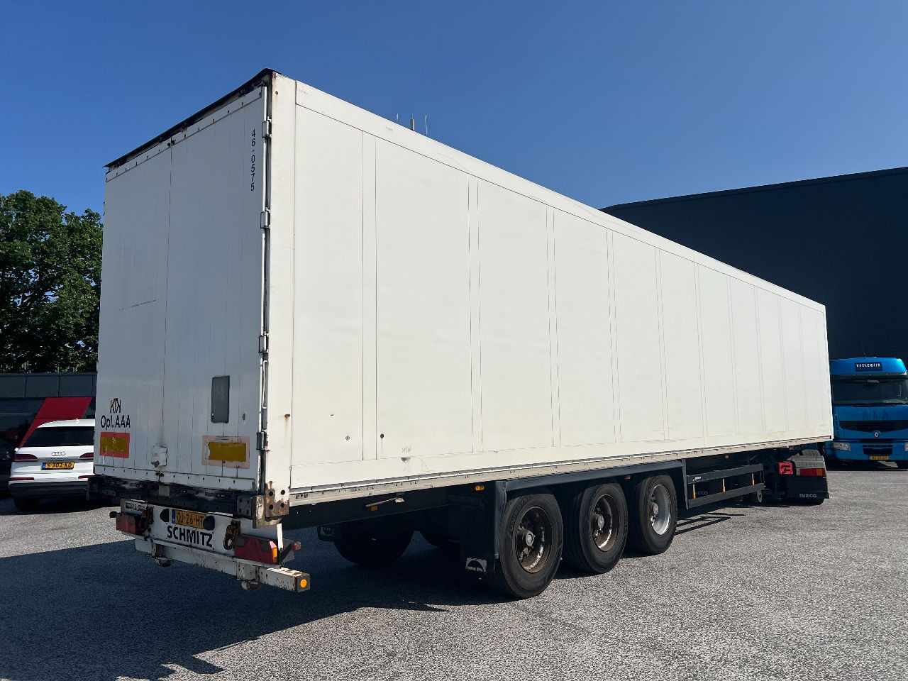 Schmitz Cargobull Isoliert koffer, SAF achsen - Izotermička poluprikolica: slika 3 Schmitz Cargobull Isoliert koffer, SAF achsen - Izotermička poluprikolica: slika 3