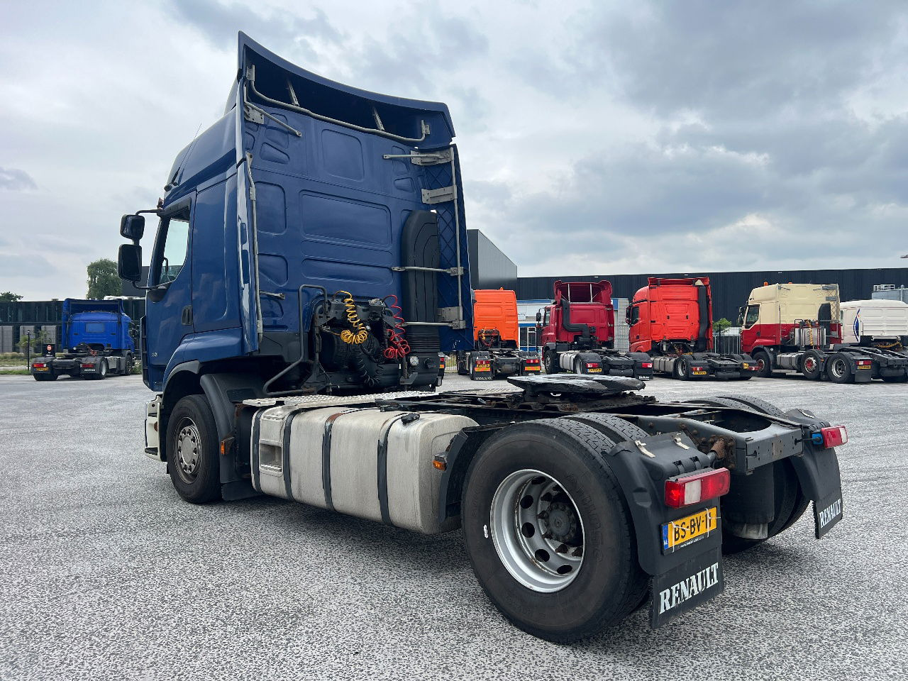 Renault Premium 380 Euro 3, NL Truck - Tegljač: slika 4 Renault Premium 380 Euro 3, NL Truck - Tegljač: slika 4