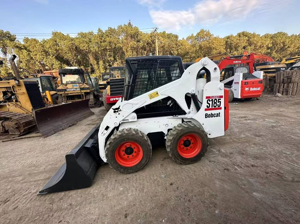 Bobcat S 185 - Mini utovarivač: slika 3 Bobcat S 185 - Mini utovarivač: slika 3