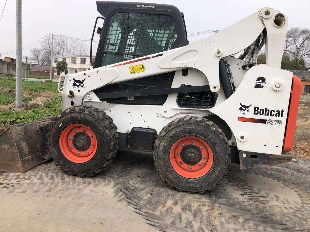 Bobcat T 770 - Mini utovarivač: slika 5 Bobcat T 770 - Mini utovarivač: slika 5