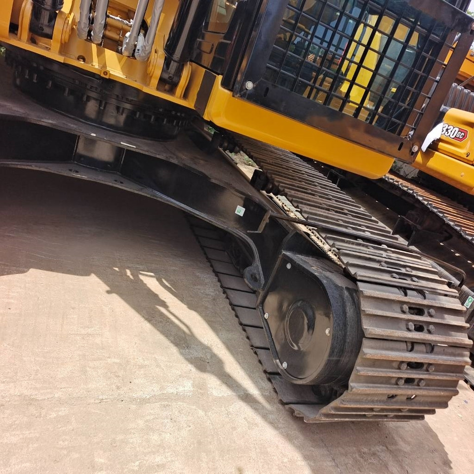 CAT 320 - Bager guseničar: slika 3 CAT 320 - Bager guseničar: slika 3