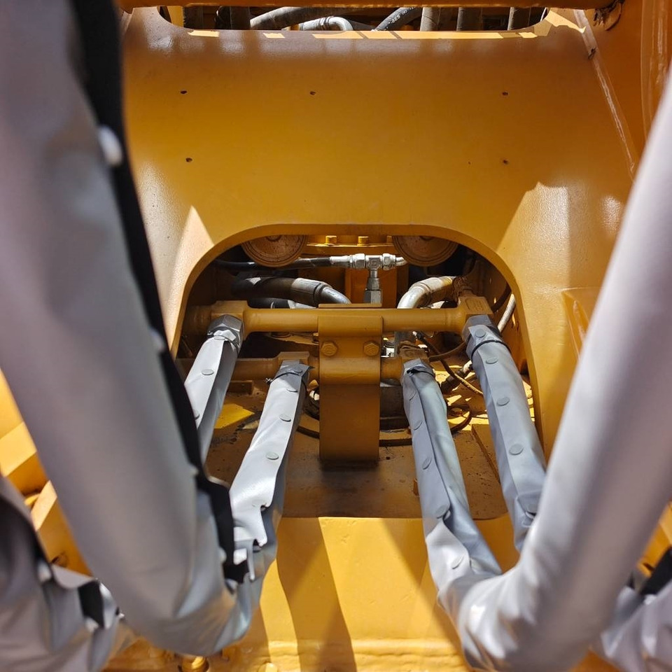 CAT 320 - Bager guseničar: slika 4 CAT 320 - Bager guseničar: slika 4