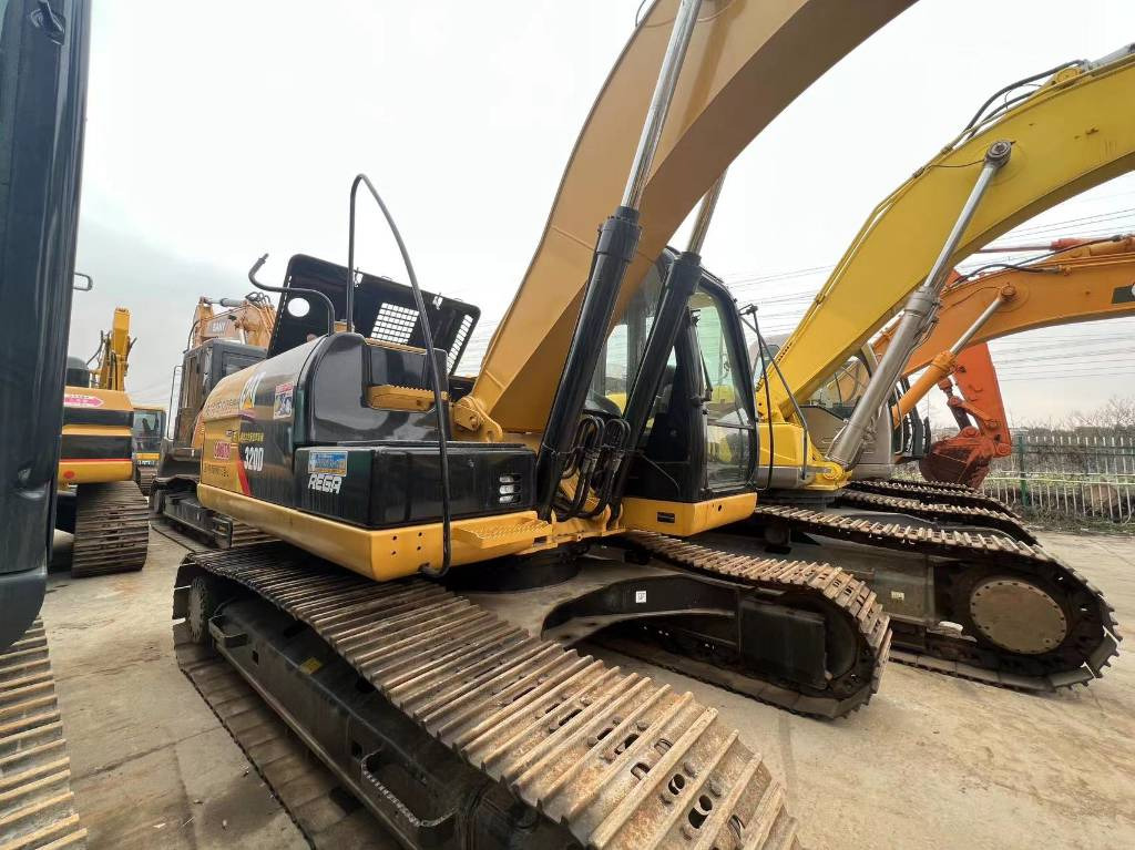 CAT 325 B L - Bager guseničar: slika 3 CAT 325 B L - Bager guseničar: slika 3