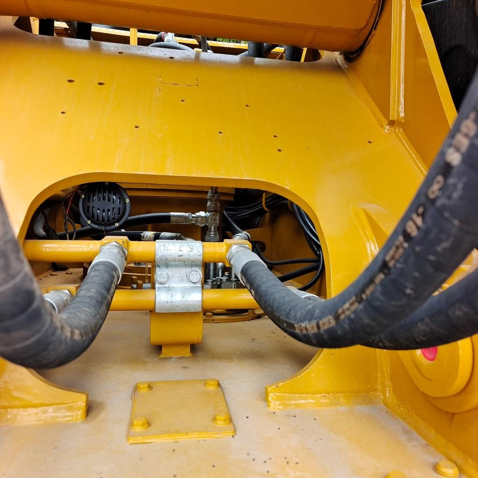 CAT 336 D2 - Bager guseničar: slika 4 CAT 336 D2 - Bager guseničar: slika 4