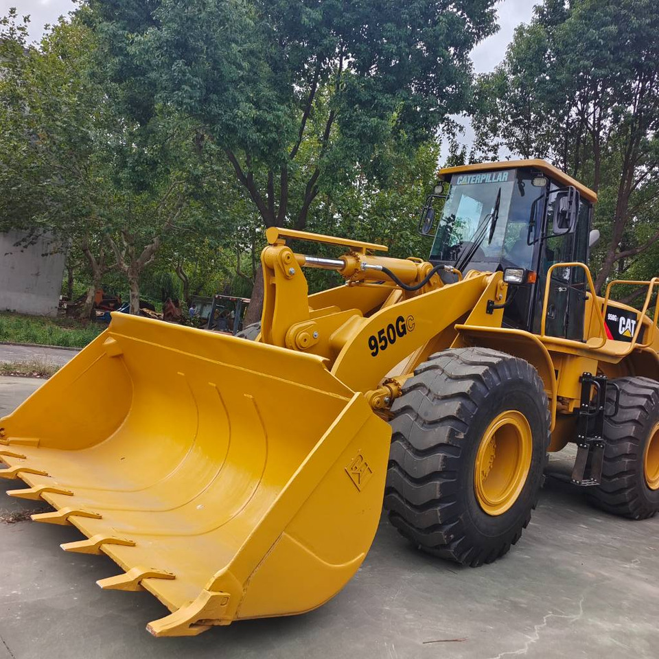CAT 950GC - Utovarivač točkaš: slika 2 CAT 950GC - Utovarivač točkaš: slika 2