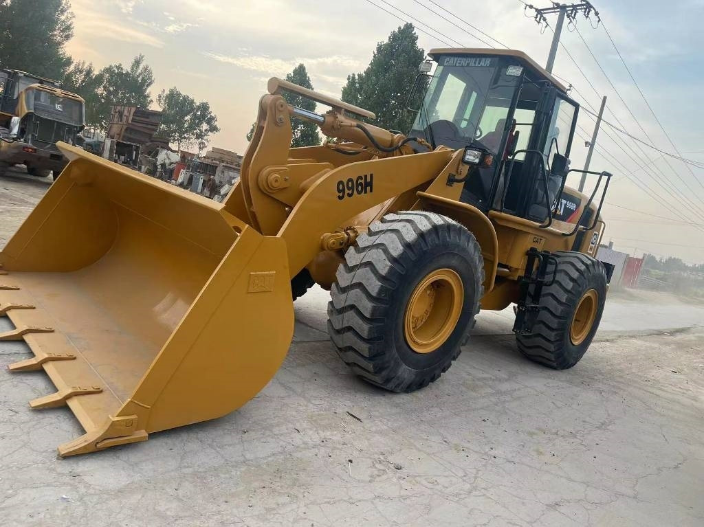 CAT 966 H - Utovarivač točkaš: slika 3 CAT 966 H - Utovarivač točkaš: slika 3