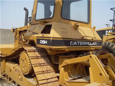 CAT D 5 H - Buldožer: slika 1 CAT D 5 H - Buldožer: slika 1