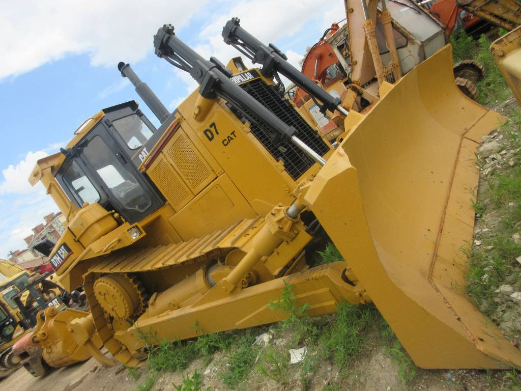 CAT D 7 H - Buldožer: slika 3 CAT D 7 H - Buldožer: slika 3