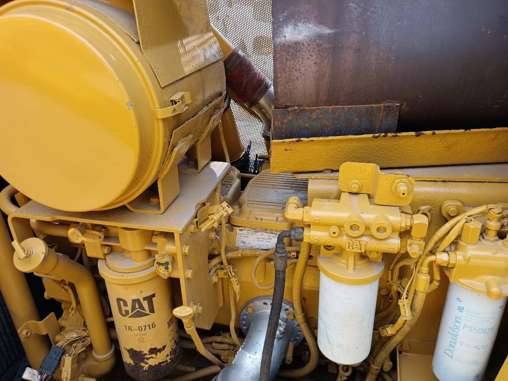 CAT D 8 T - Buldožer: slika 3 CAT D 8 T - Buldožer: slika 3