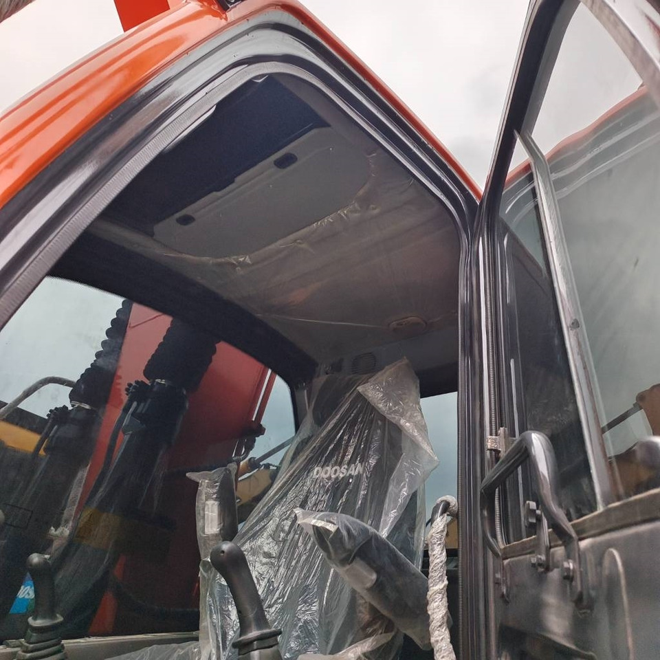 Doosan DH 150 LC-7 - Bager guseničar: slika 5 Doosan DH 150 LC-7 - Bager guseničar: slika 5
