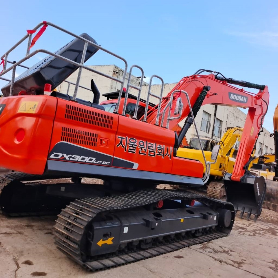 Doosan DX 300 LC-9S - Bager guseničar: slika 5 Doosan DX 300 LC-9S - Bager guseničar: slika 5