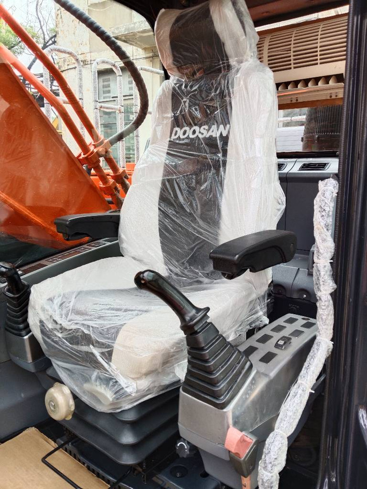 Doosan DX 300 LC - Bager guseničar: slika 4 Doosan DX 300 LC - Bager guseničar: slika 4