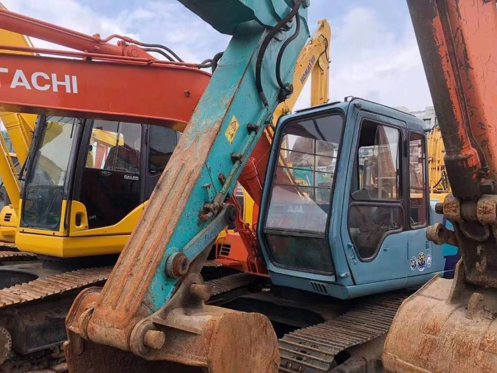 Hitachi EX 120-3 - Bager guseničar: slika 3 Hitachi EX 120-3 - Bager guseničar: slika 3