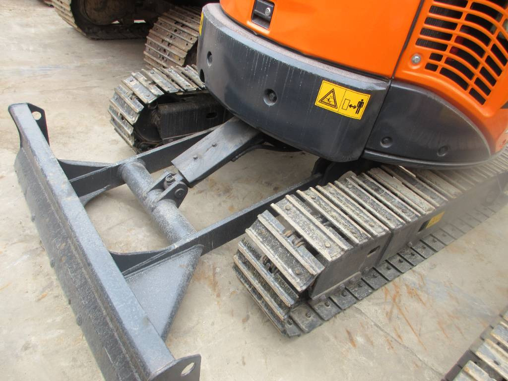 Hitachi ZX 30 U - Mini bager: slika 5 Hitachi ZX 30 U - Mini bager: slika 5