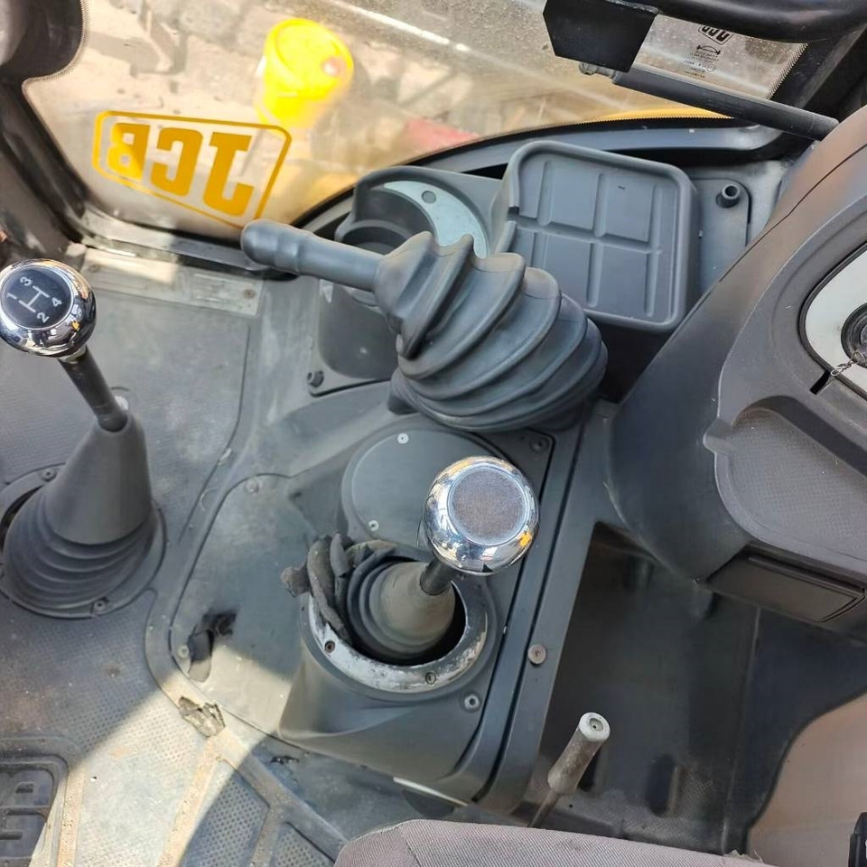 JCB 3 CX - Bager utovarivač: slika 3 JCB 3 CX - Bager utovarivač: slika 3