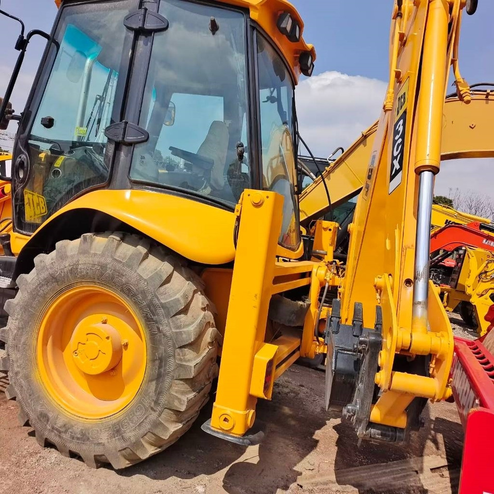 JCB 3 CX - Bager utovarivač: slika 5 JCB 3 CX - Bager utovarivač: slika 5