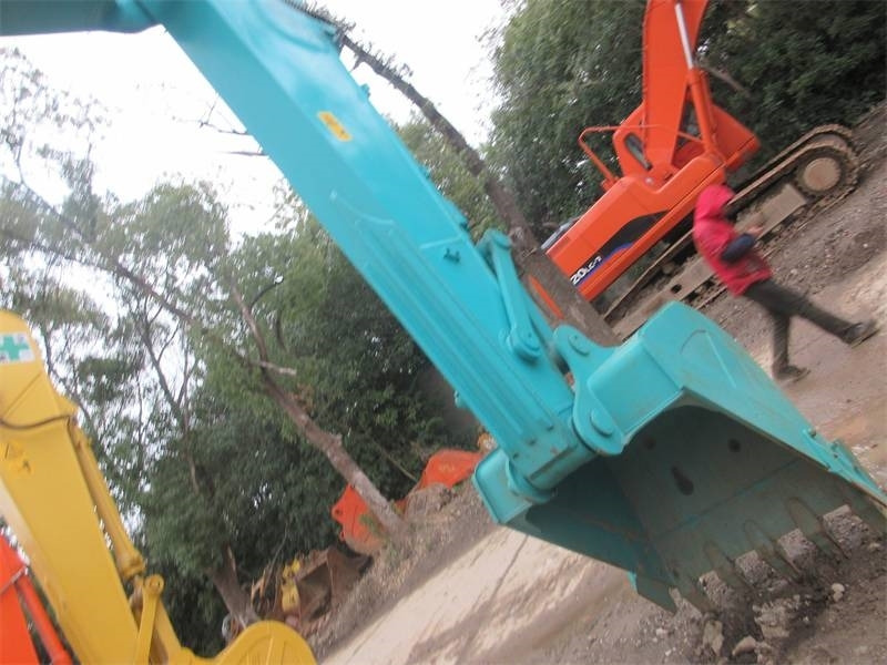 Kobelco SK 210 - Bager guseničar: slika 4 Kobelco SK 210 - Bager guseničar: slika 4