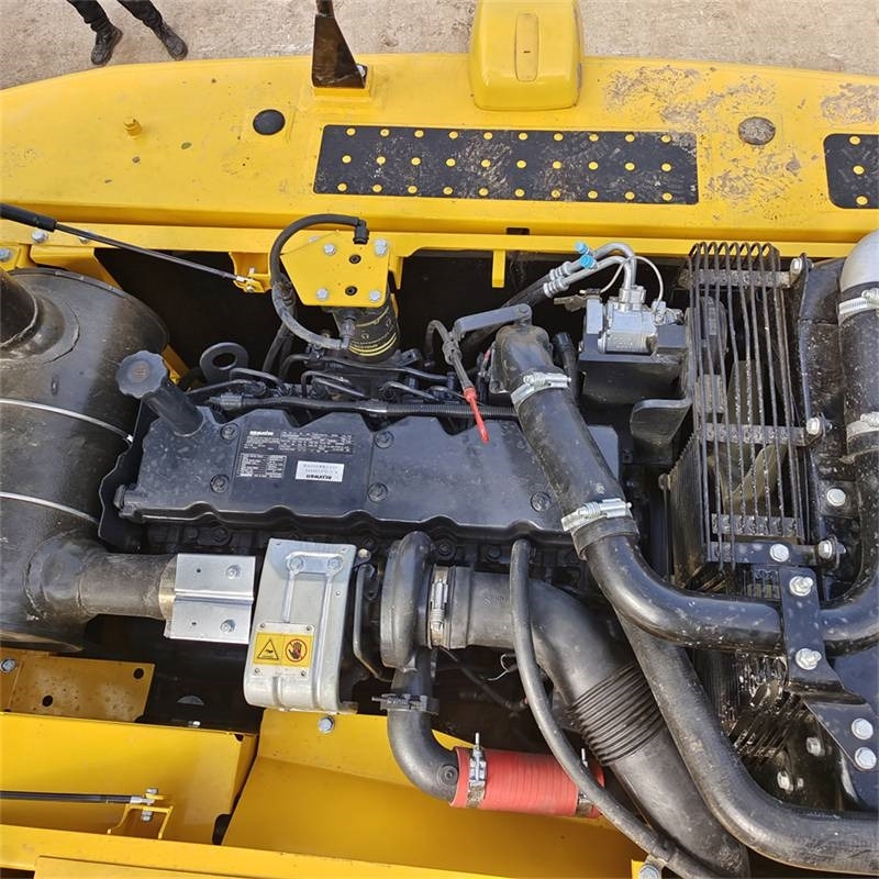 Komatsu PC 200 - Bager guseničar: slika 4 Komatsu PC 200 - Bager guseničar: slika 4