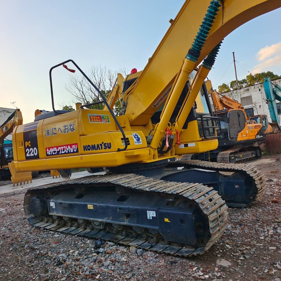 Komatsu PC 220 - Bager guseničar: slika 2 Komatsu PC 220 - Bager guseničar: slika 2