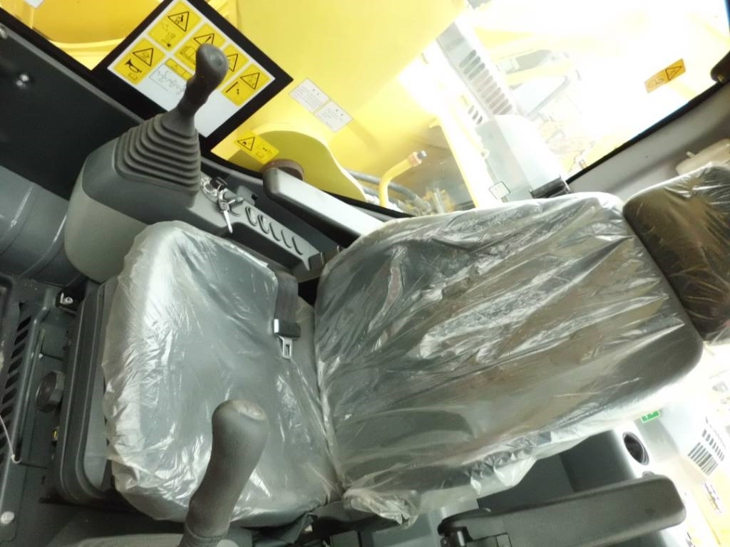 Komatsu PC 240 - Bager guseničar: slika 5 Komatsu PC 240 - Bager guseničar: slika 5